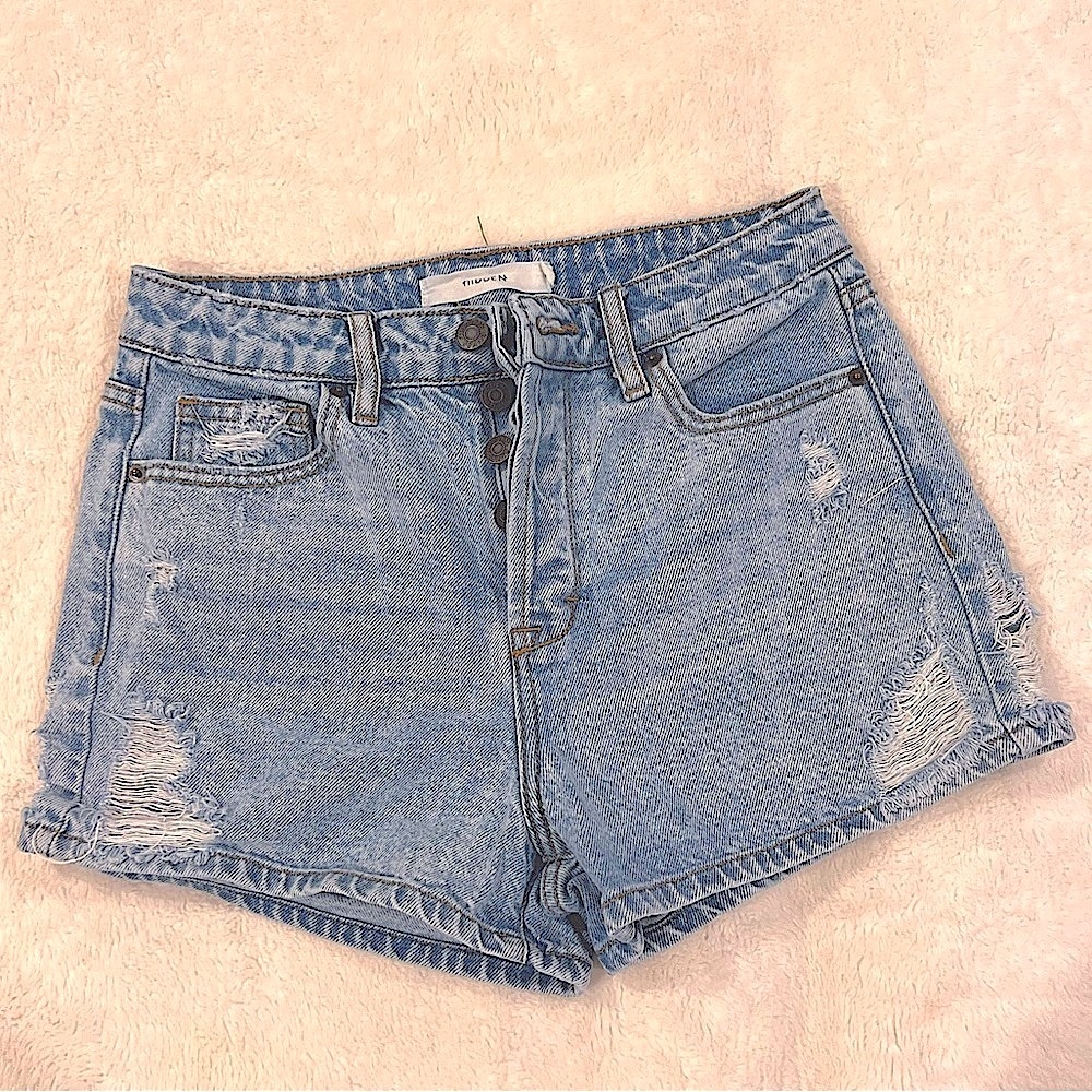 Size medium Jean shorts in great condition